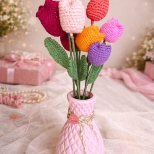 Handmade Crochet Tulip Arrangement – 7 Tulips with Decorative Vase